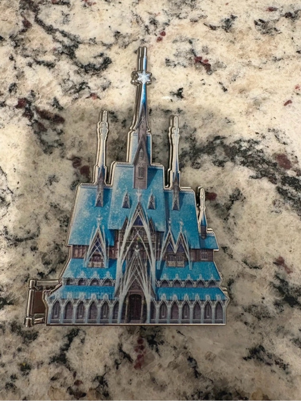 Disney castle Collectible Pin limited release frozen castle